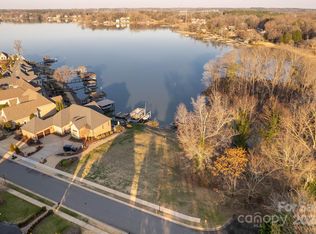 506 Joslin Pointe Ln, Rock Hill, SC 29732