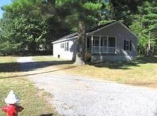 55 Warren Ln, Queensbury, NY 12804