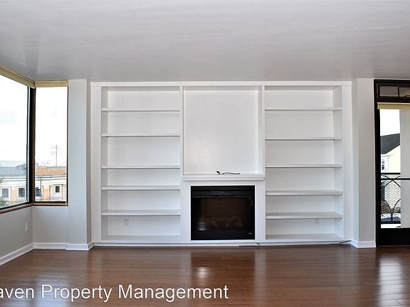 4th image of 404 N D St Unit E-3