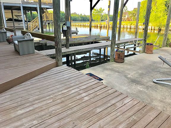 3rd image of 32653 Cypress Dr