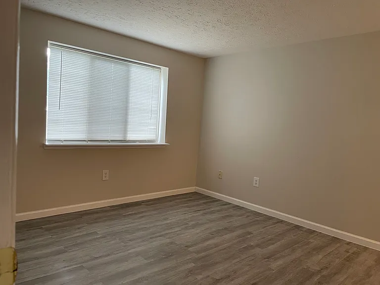 551 Heather Ridge Dr — Photo 11