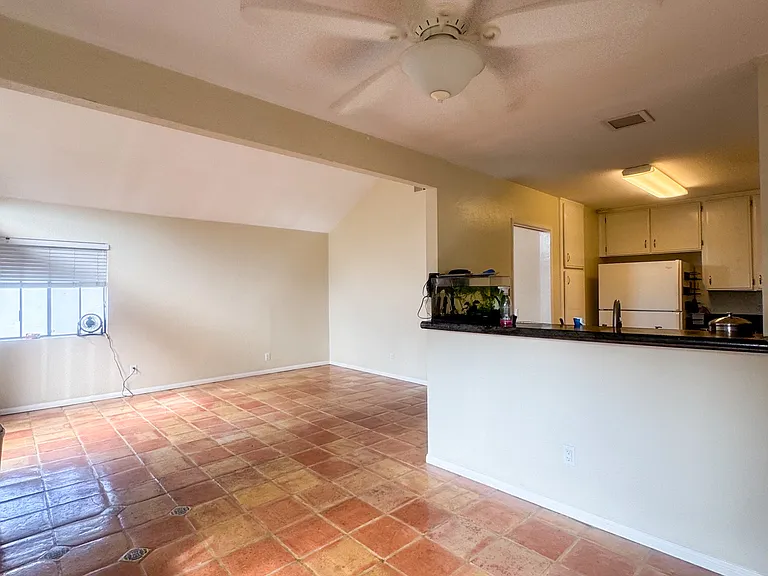 2443 Caminito Ocean Cv — Photo 8