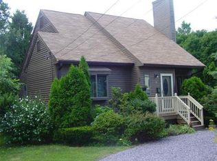 26 Moore Ave, Franklin, MA 02038