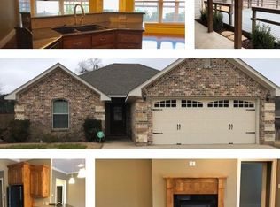 304 Rita Dr, Lindale, TX 75771