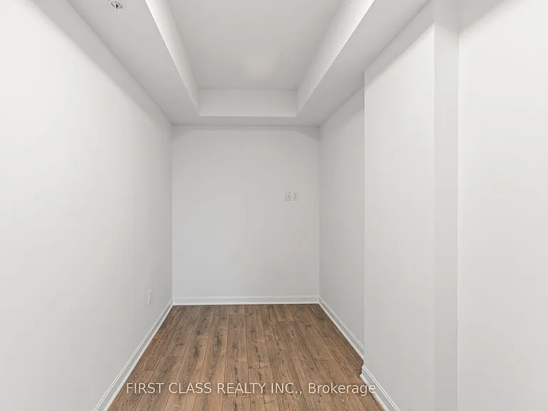 223 Princess St #403 — Photo 16