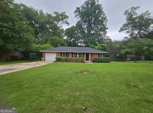 102 Dogwood Dr, Lagrange, GA 30241