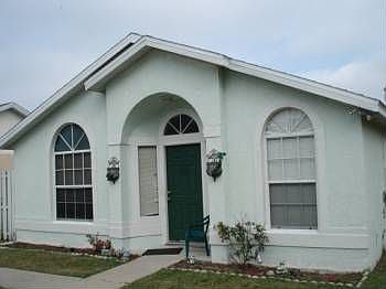 2nd image of 2424 Harbor Town Dr