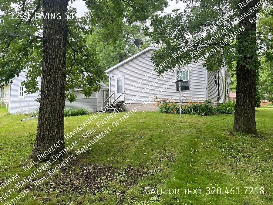 3 bedroom, 1 3/4 bathroom near downtown Alexandria Coming Soon — Photo 4