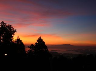 108 Forest Ln, Berkeley, CA 94708