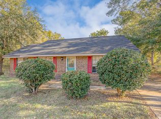 90 Possum Hill Rd, Beaufort, SC 29906