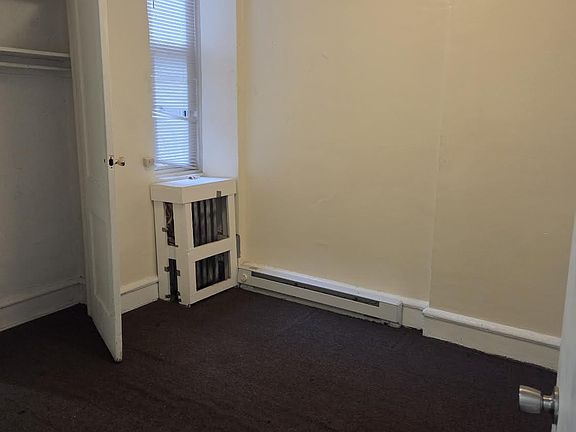 3rd image of 4104 Maple Ave Floor 2