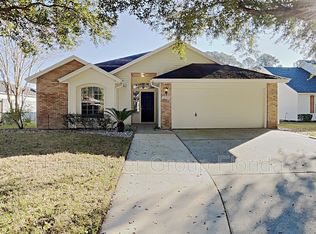 12765 Guernsey St, Jacksonville, FL 32226