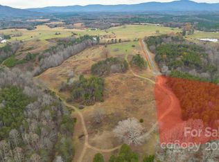 60 High Meadows Dr, Mill Spring, NC 28756