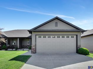 6258 S 85th Ct, Lincoln, NE 68516