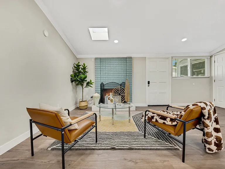 10462 Poona Dr — Photo 38