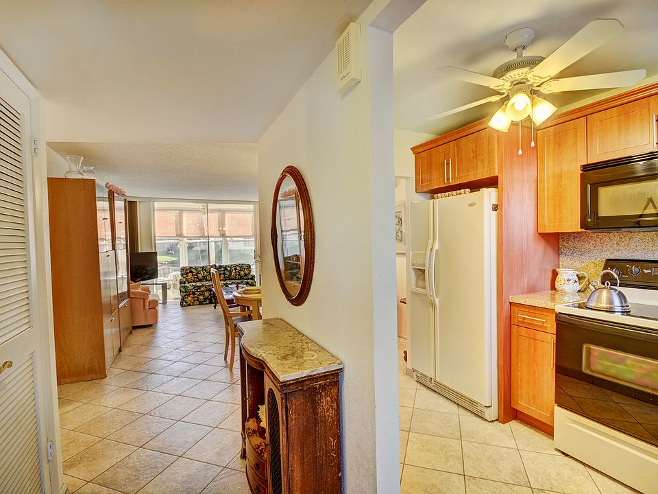 1st image of 8510 Sunrise Lakes Blvd APT 103