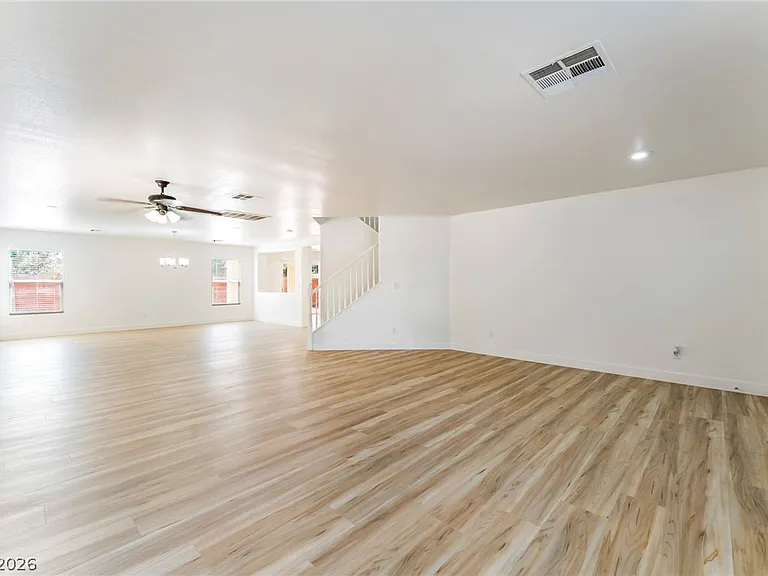 8240 Calico Wind St — Photo 4