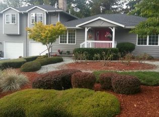 216 SW 192nd St, Normandy Park, WA 98166