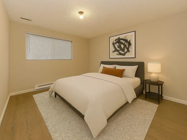 10591 Agassiz Ct, Richmond, BC V7A 4K3
