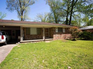 5700 Windamere Dr, Little Rock, AR 72209