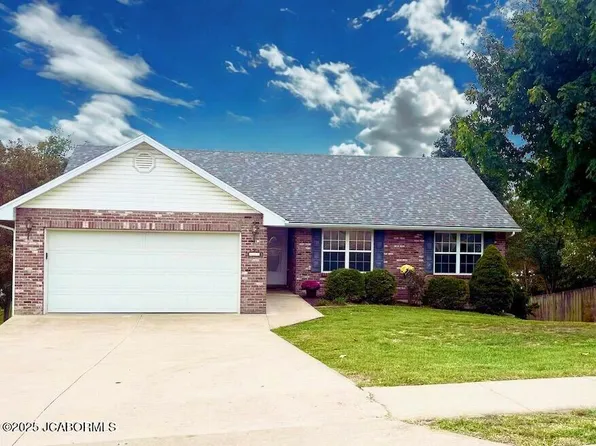 3721 Scarborough Way, Jefferson City, MO 65109