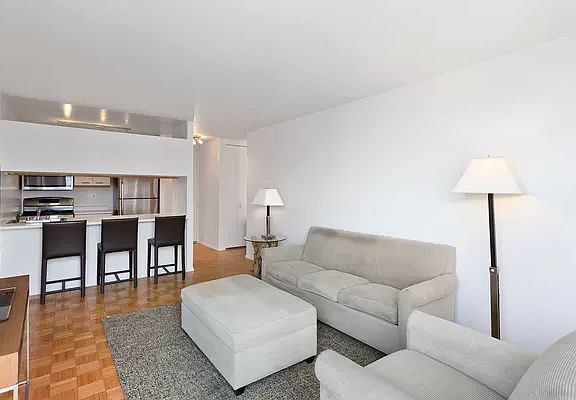 4th image of 350 W 50th St APT 22D