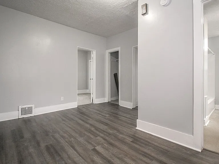 3104 Seymour Ave — Photo 16
