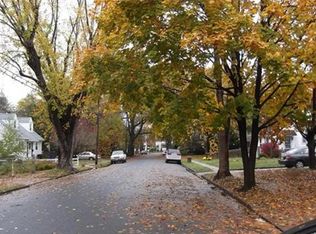 435 Newcomb Dr, Mount Holly, NJ 08060