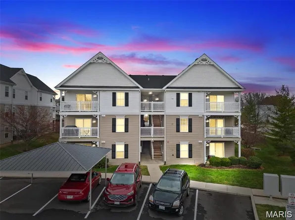 1101 Spring Creek Ln, O'Fallon, MO 63368