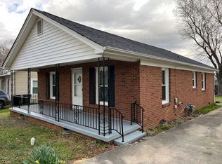 850 E Market St, Burlington, NC 27217