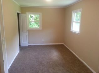 13 Jack St SE, Silver Creek, GA 30173