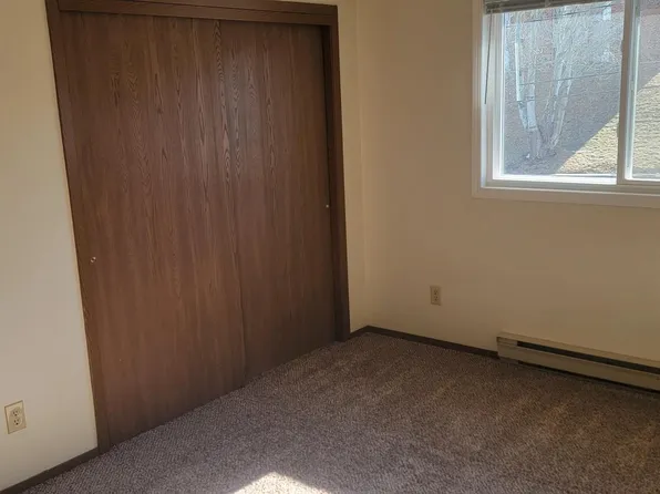 910 W Jackson Blvd, Spearfish, SD 57783