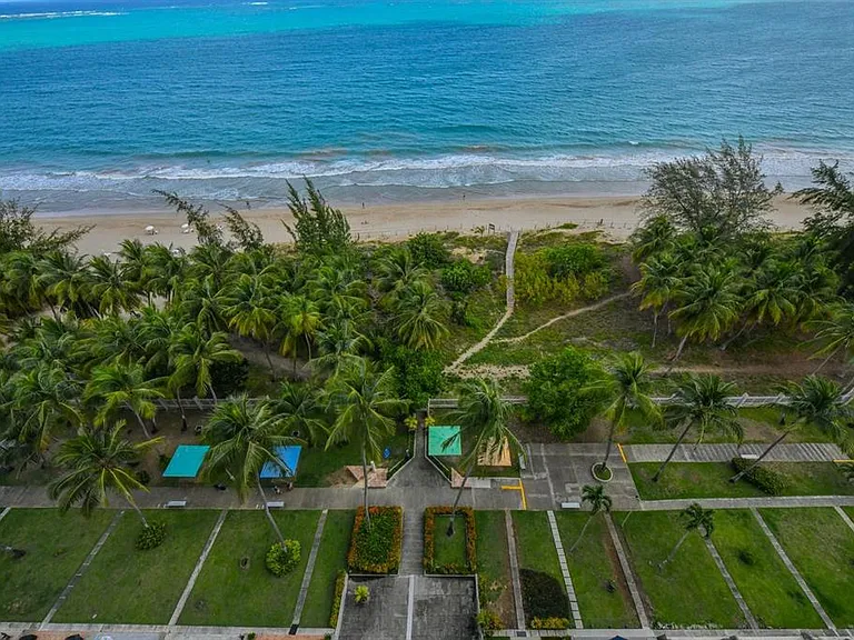 4745 Isla Verde Ave #17-G — Photo 14