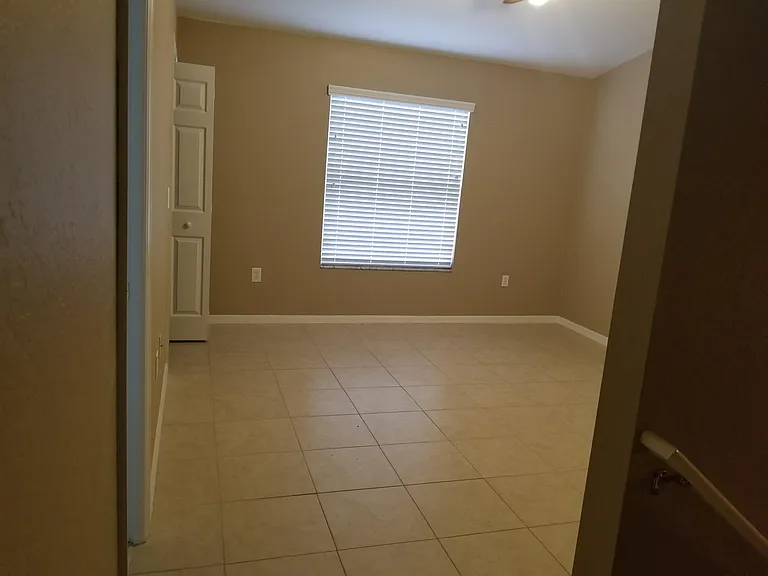 2nd floor bedroom