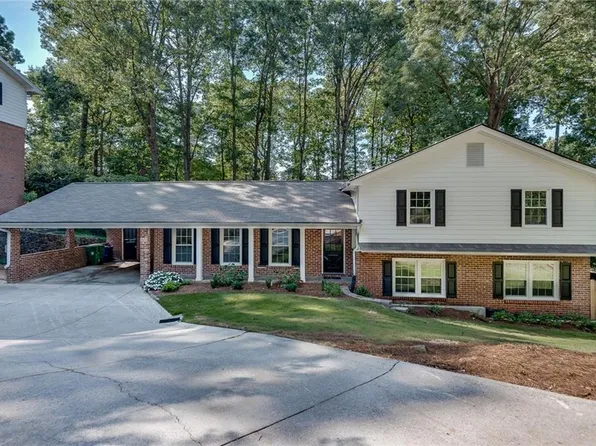 2689 Cosmos Dr, Atlanta, GA 30345