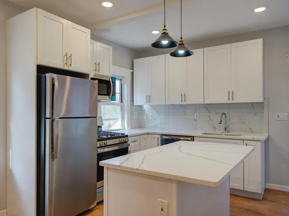 29 Walnut St #2, Summit, NJ 07901