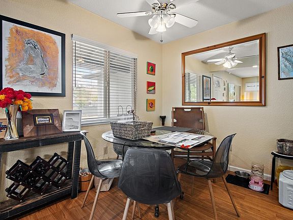 4th image of 401 Mark Avenue