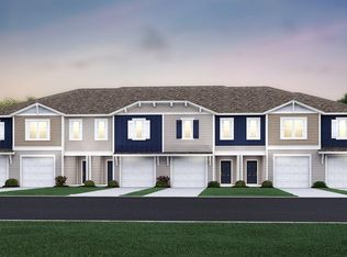 7366 Palm Hills Dr, Jacksonville, FL 32244