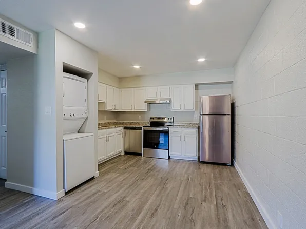Orangedale, 1835 N 50th St, Phoenix, AZ 85008