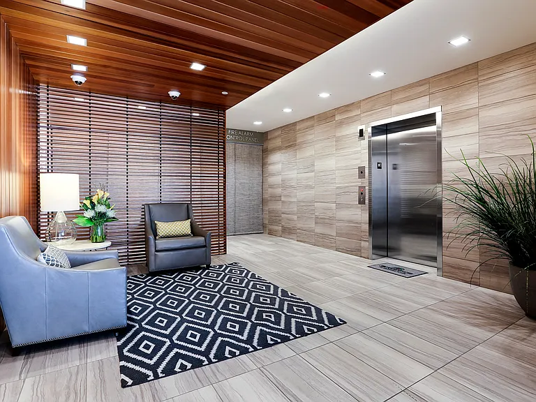 The Residences at Fillmore Plaza — Photo 32