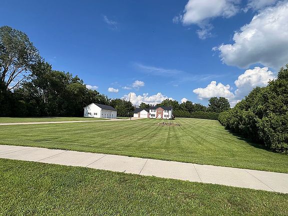 2.42 ACRE IN TOWN LOT