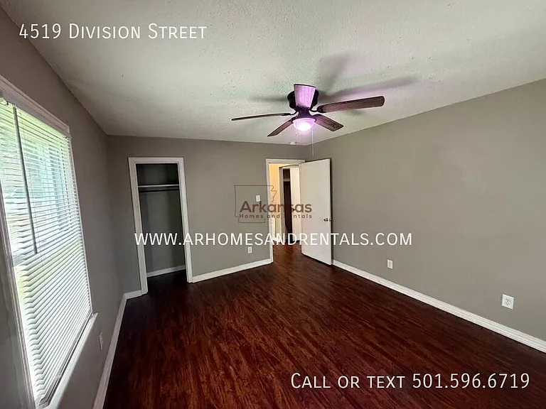 4519 Division St — Photo 8