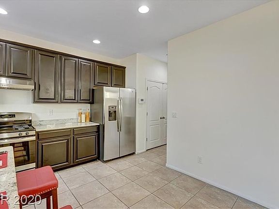 5th image of 6570 American Willow Ave