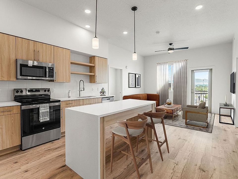 Two Bedroom Apartment in Murray Utah at Current Apartments