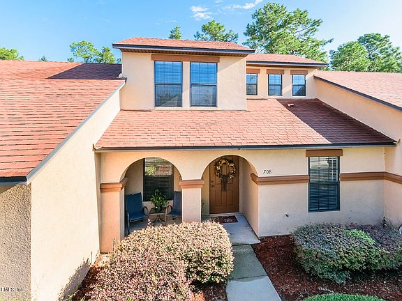 3rd image of 708 Ginger Mill Dr