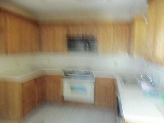5th image of 3712 Clear Brook Cir