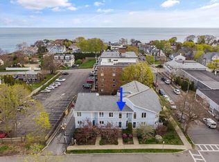 15 Flume Rd APT 4, Gloucester, MA 01930