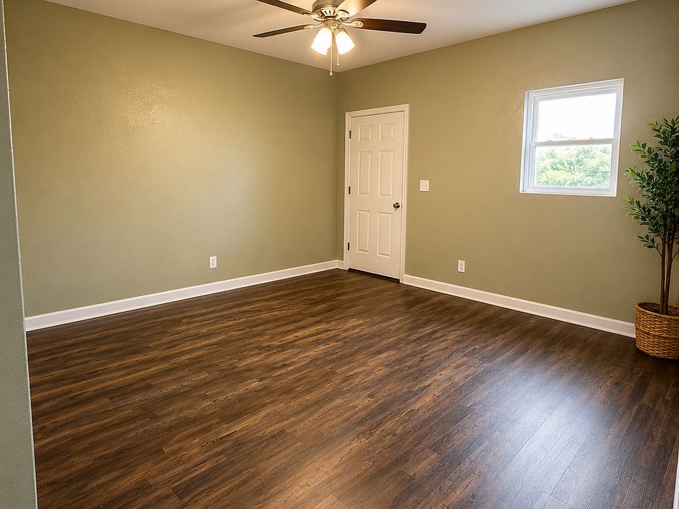 1st image of 4607 Highland Ave #B