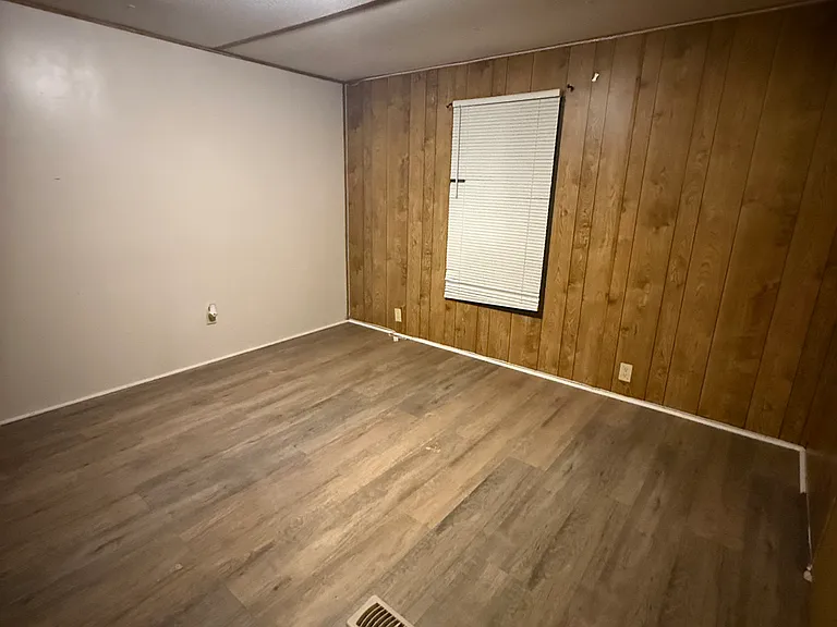 109 Capitol Way — Photo 8