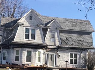 500 W Water St, Wellsville, MO 63384